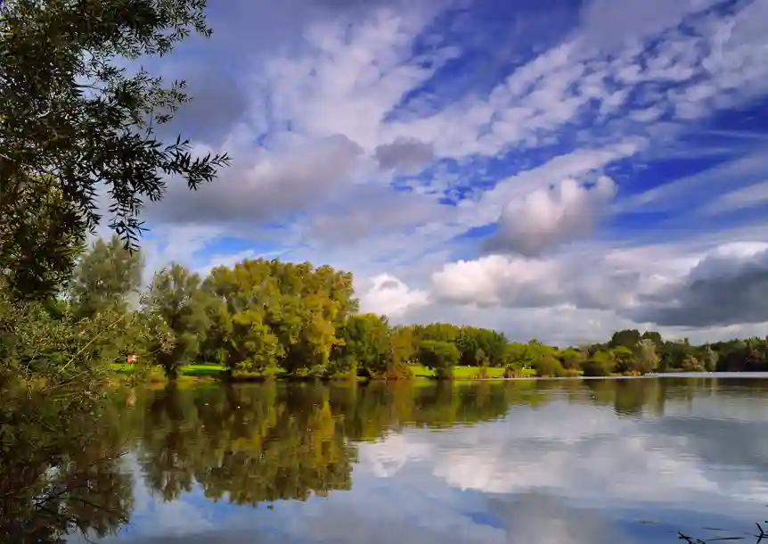 Fendrod Lake
